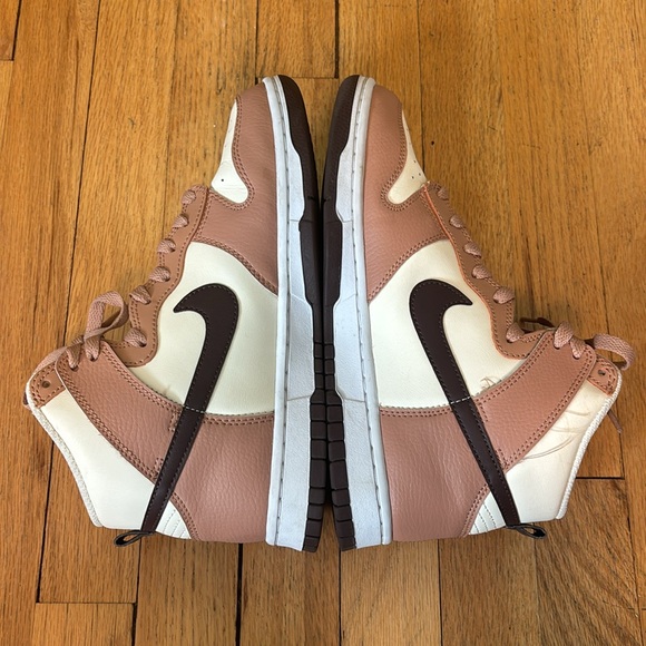 Nike Dunk High - Picture 5 of 5